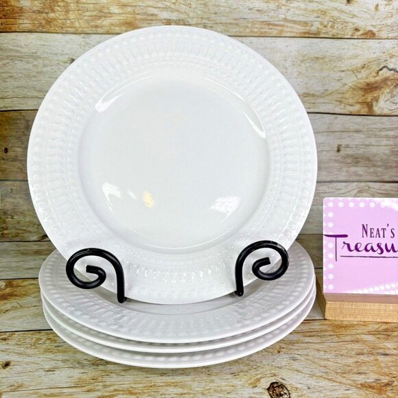 Pfaltzgraff CASSANDRA Traditions White Ribbed Dot Porcelain